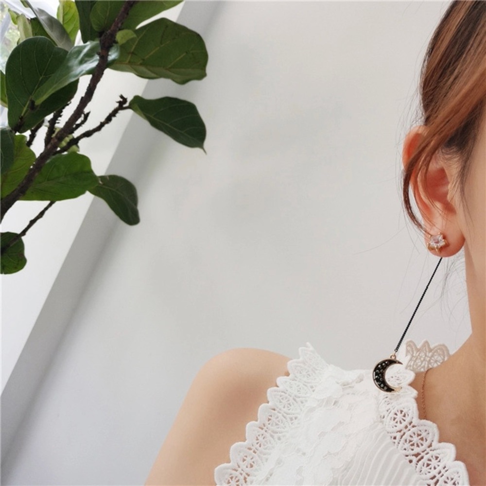 🔄🆕 ALYA Asymmetrical Drop Earrings - Picture 7 of 7